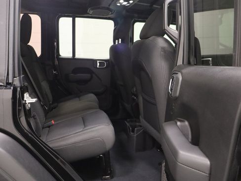 Certified 2022 Jeep Wrangler Unlimited Sport image 17