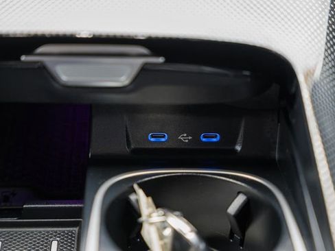 Certified 2025 Mercedes-Benz S 580 4MATIC Sedan image 24