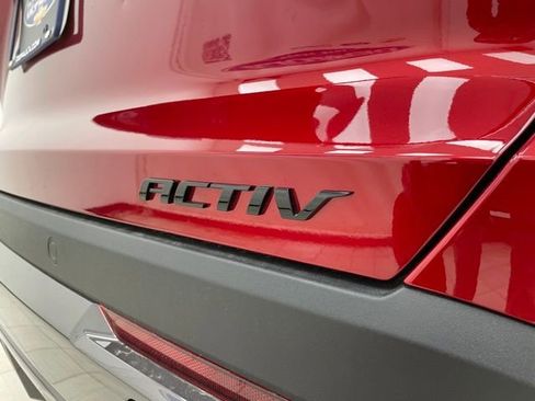 New 2026 Chevrolet Equinox ACTIV AWD/4WD image 22