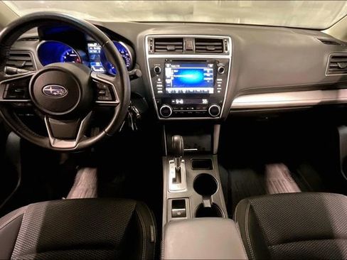Used 2018 Subaru Outback 2.5i Premium image 15