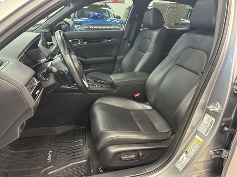 Used 2023 Honda Civic Sport Touring image 5