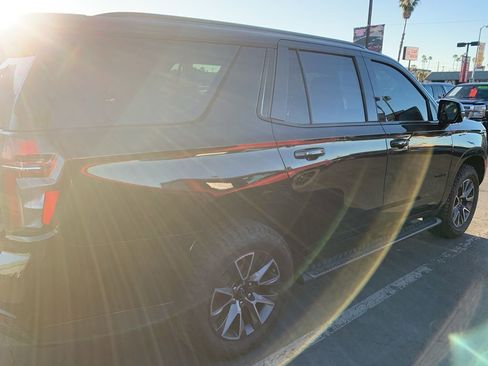 Used 2023 Chevrolet Tahoe Z71 w/ Luxury Package image 5