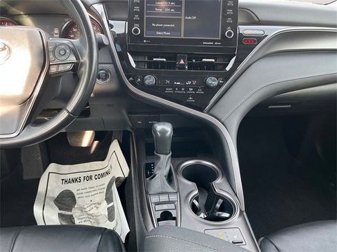 Used 2024 Toyota Camry XSE image 11