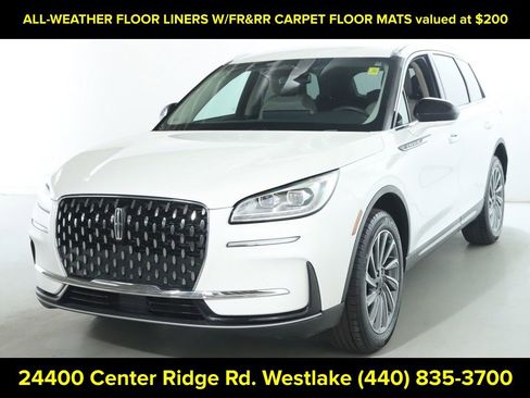 Certified 2023 Lincoln Corsair Reserve image 4