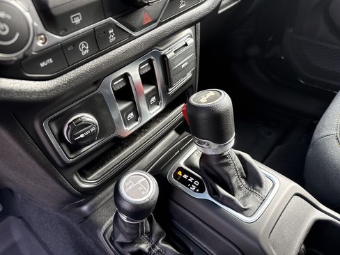 New 2026 Jeep Wrangler Sport AWD/4WD image 21