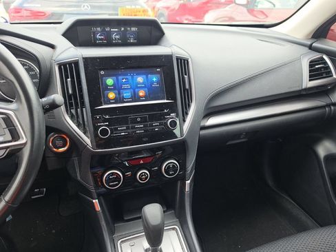 Used 2023 Subaru Forester Premium AWD/4WD image 6