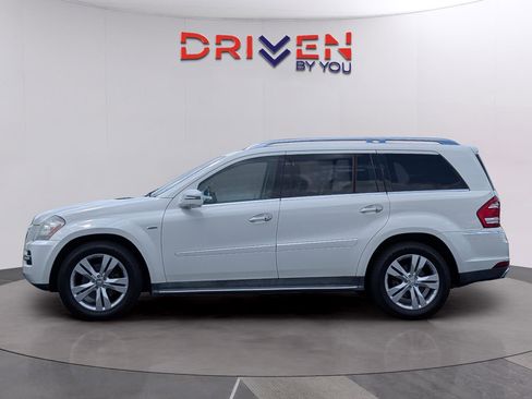 Used 2012 Mercedes-Benz GL 320 BlueTEC 4MATIC image 2