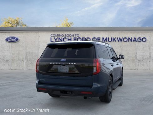 New 2026 Ford Expedition Active AWD/4WD image 9