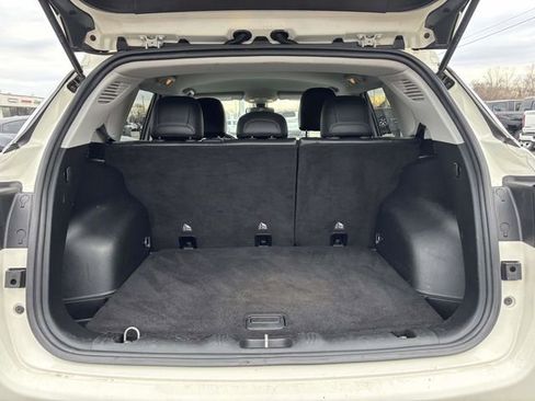 Used 2018 Jeep Compass Latitude w/ Trailer Tow Group image 34