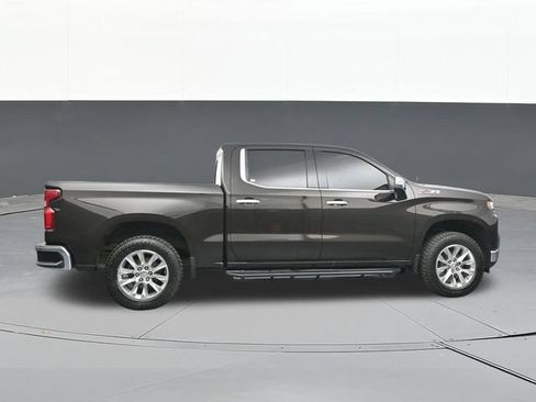 Used 2020 Chevrolet Silverado 1500 LTZ w/ Safety Package AWD/4WD image 18
