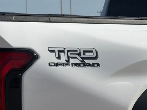 Used 2024 Toyota Tacoma TRD Off-Road AWD/4WD image 9