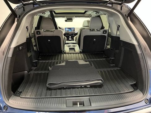 New 2026 Acura MDX w/ Technology Package AWD/4WD image 18