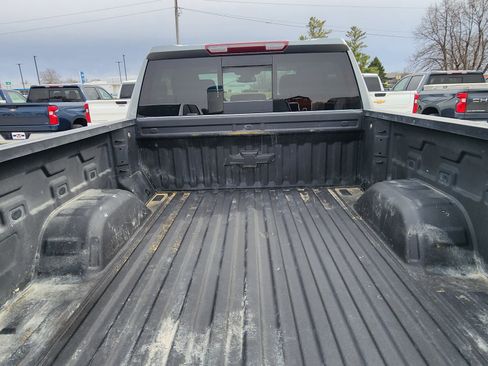 Used 2024 Chevrolet Silverado 1500 LTZ image 7