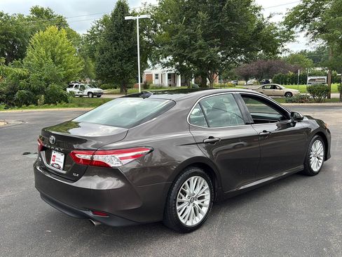 Used 2018 Toyota Camry XLE w/ Audio Package FWD image 20