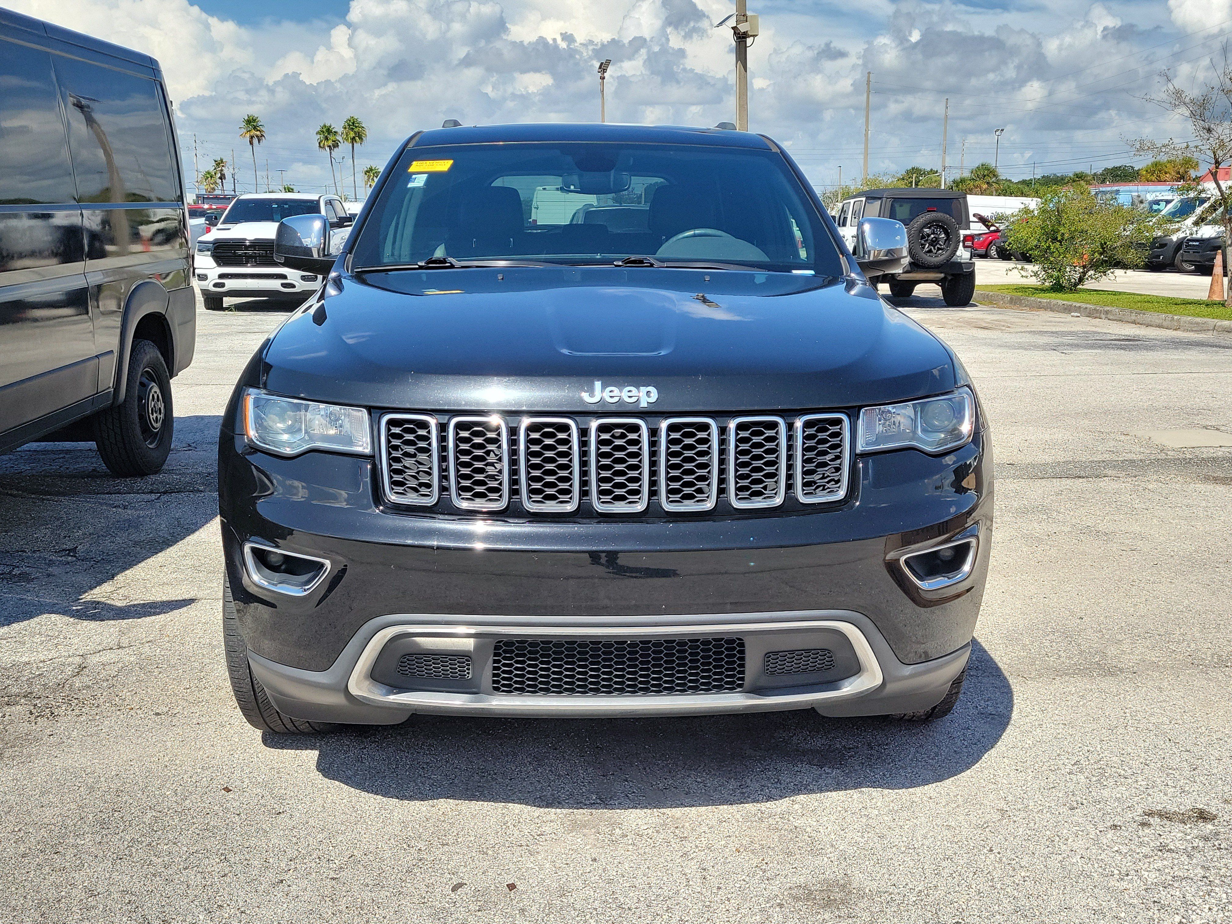 Used 2021 Jeep Grand Cherokee Limited RWD image 2