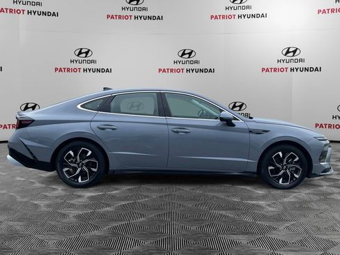 Certified 2024 Hyundai Sonata SEL FWD image 8