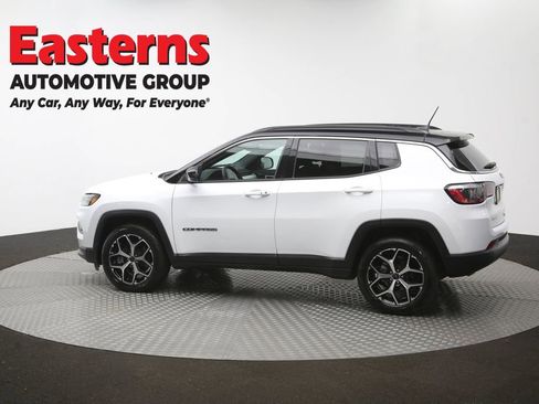 Used 2025 Jeep Compass Limited AWD/4WD image 62