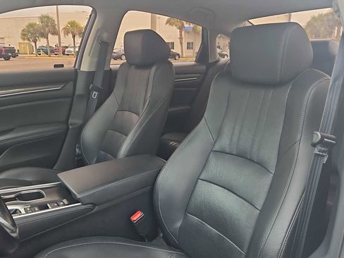 Used 2021 Honda Accord Sport Special Edition image 13
