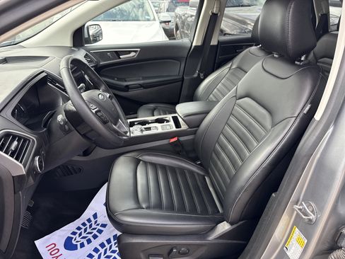 Used 2024 Ford Edge SEL image 11