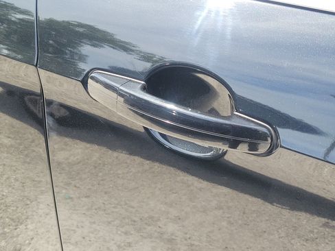 Used 2014 Ford Escape SE w/ Equipment Group 201A image 6