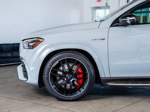 Used 2024 Mercedes-Benz GLE 63 AMG S w/ Driver Assistance Package image 9