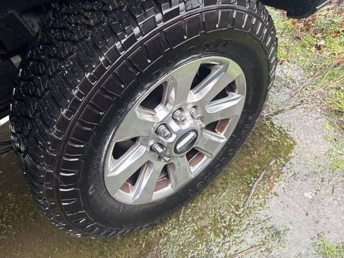 Used 2018 Ford F250 Platinum w/ Platinum Ultimate Package image 13