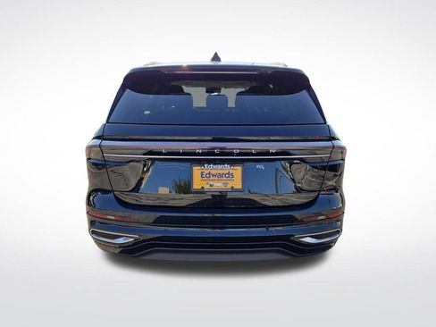 Used 2026 Lincoln Nautilus Reserve AWD/4WD image 4