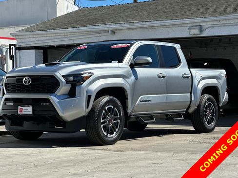 Certified 2024 Toyota Tacoma TRD Sport w/ TRD Sport Upgrade Package image 8