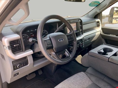 Used 2026 Ford F250 XLT AWD/4WD image 17