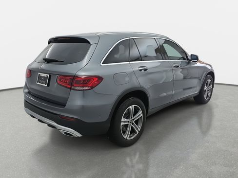 Certified 2021 Mercedes-Benz GLC 300 w/ Premium Package image 5