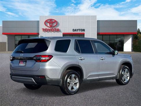 Used 2024 Honda Pilot EX-L image 5