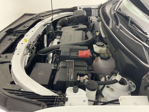 Certified 2026 Chevrolet Equinox LT w/ LPO, Floor Liner Package FWD image 18