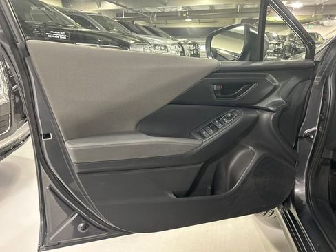 Certified 2024 Subaru Crosstrek 2.0i Premium image 9