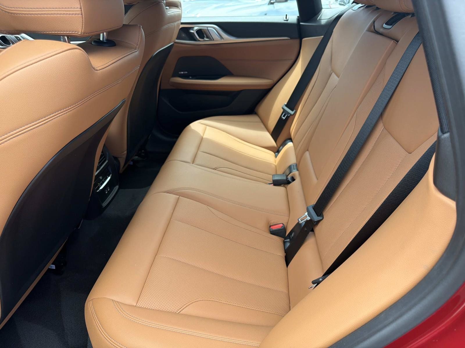 Used 2025 BMW M440i RWD image 10