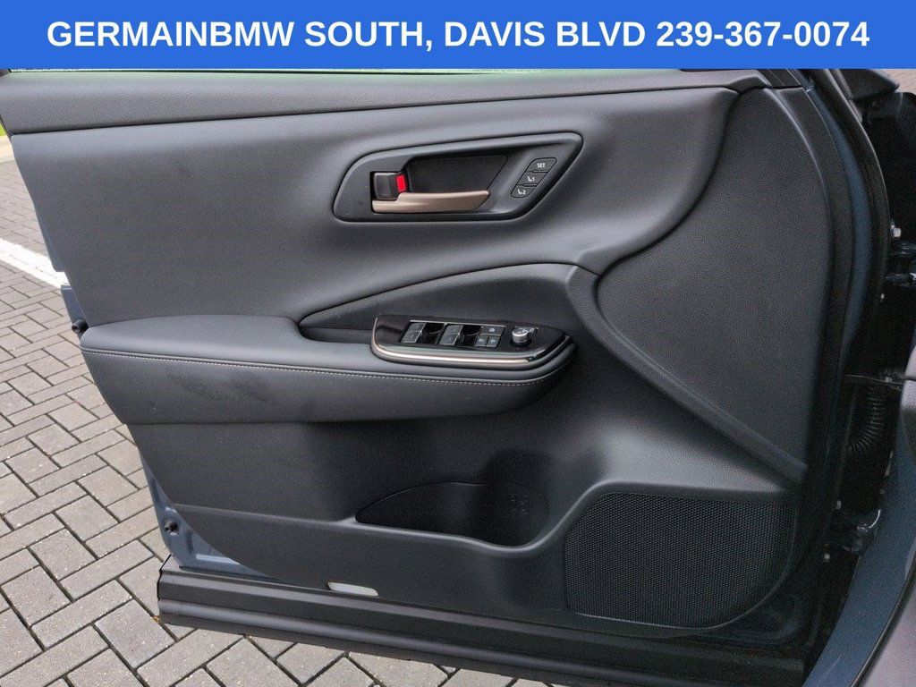 Used 2026 Toyota Crown Signia w/ Advanced Technology Package AWD/4WD image 30