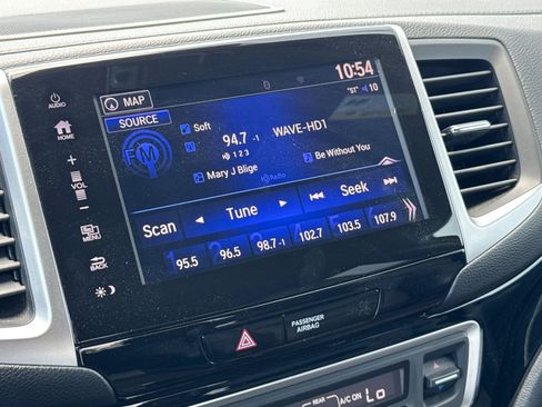 Used 2019 Honda Ridgeline Black Edition image 24
