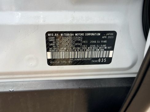 Used 2023 Mitsubishi Outlander SE FWD image 32