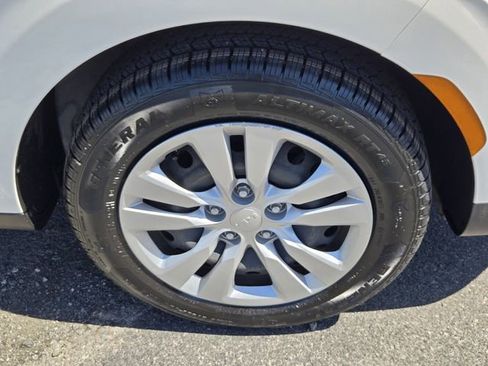 Used 2023 Kia Soul LX FWD image 20