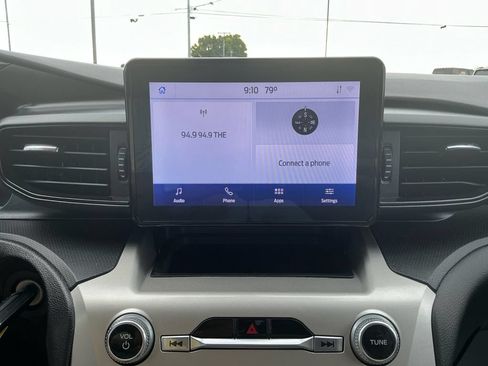 Used 2021 Ford Explorer 2WD image 26