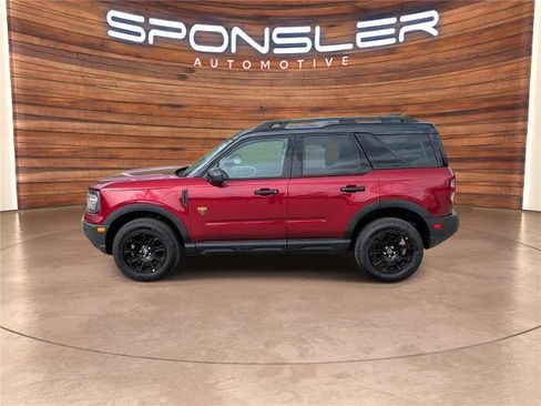 Certified 2025 Ford Bronco Sport Badlands AWD/4WD image 2