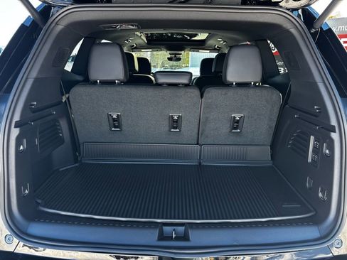 New 2026 GMC Acadia Denali w/ Super Cruise Package image 30