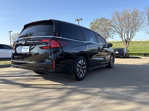 New 2026 Honda Odyssey EX-L image 6
