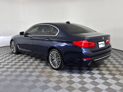 Used 2017 BMW 530i image 3