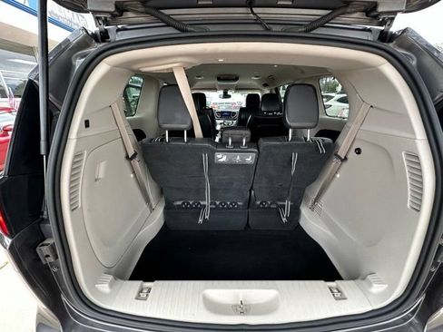 Used 2017 Chrysler Pacifica Touring-L FWD image 15