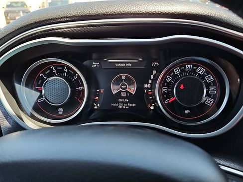 Used 2015 Dodge Challenger SXT Plus RWD image 19