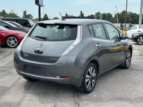 Used 2017 Nissan Leaf SL image 6