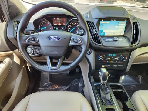 Used 2019 Ford Escape SEL AWD/4WD image 24