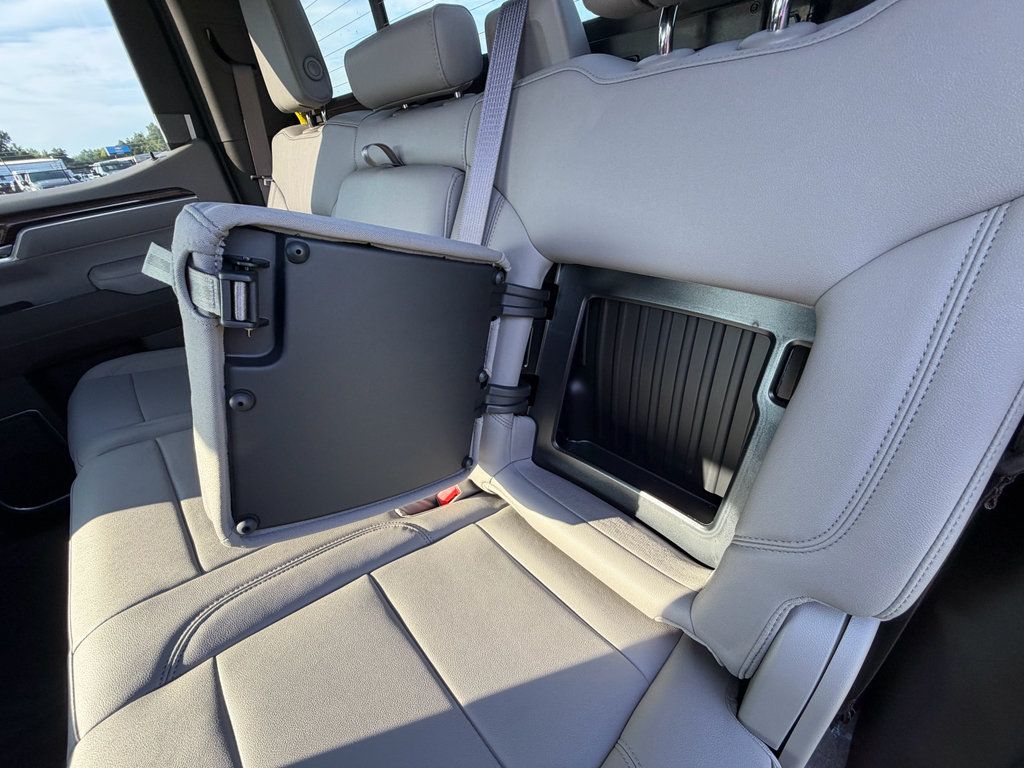 New 2026 Chevrolet Silverado 1500 RST AWD/4WD image 16