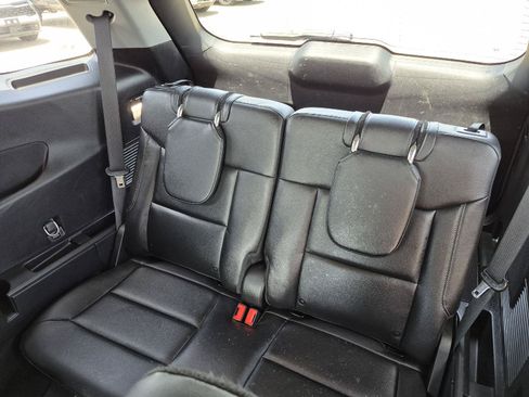 Certified 2023 Ford Explorer Limited w/ Hybrid Equipment Group 310A RWD image 13