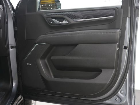 Used 2022 GMC Yukon XL Denali w/ Max Trailering Package image 12